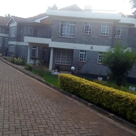 Dolfran Guest House Nairobi Ngoại thất bức ảnh