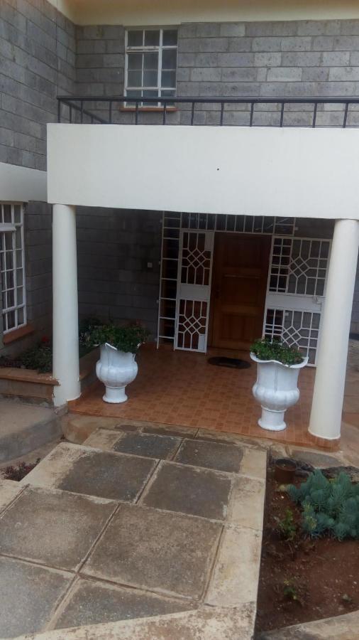 Dolfran Guest House Nairobi Ngoại thất bức ảnh