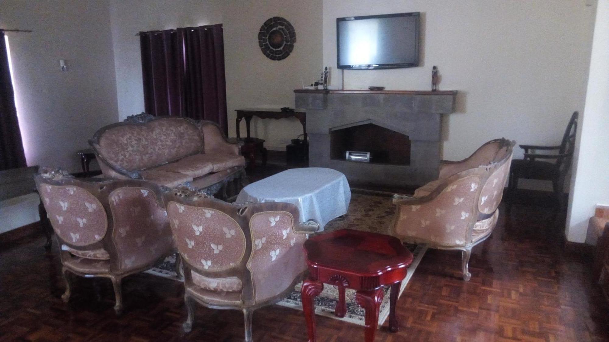 Dolfran Guest House Nairobi Ngoại thất bức ảnh