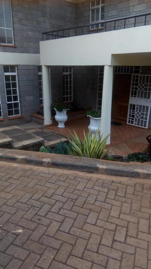 Dolfran Guest House Nairobi Ngoại thất bức ảnh