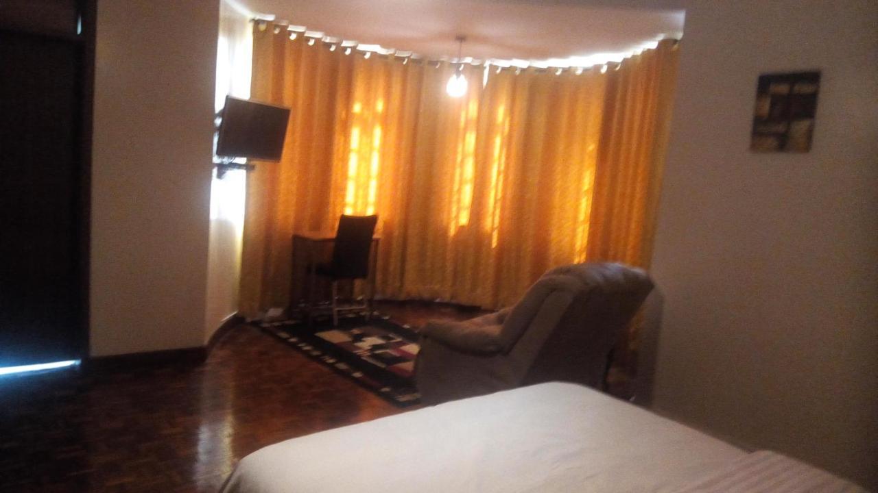 Dolfran Guest House Nairobi Ngoại thất bức ảnh