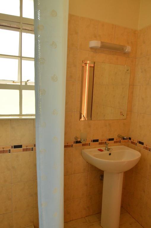 Dolfran Guest House Nairobi Phòng bức ảnh