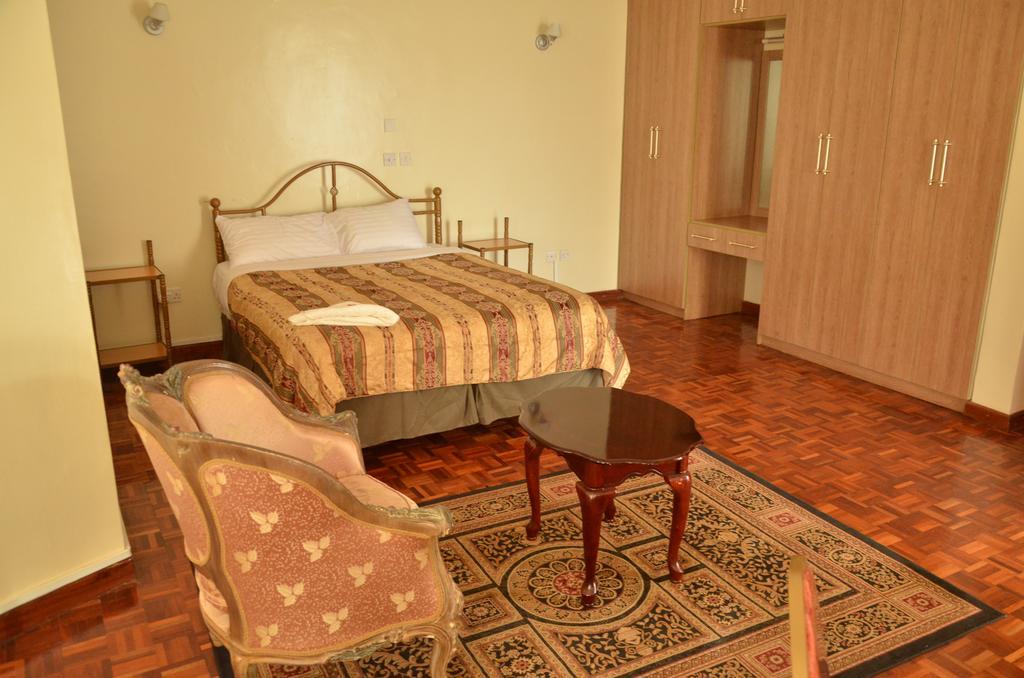 Dolfran Guest House Nairobi Ngoại thất bức ảnh