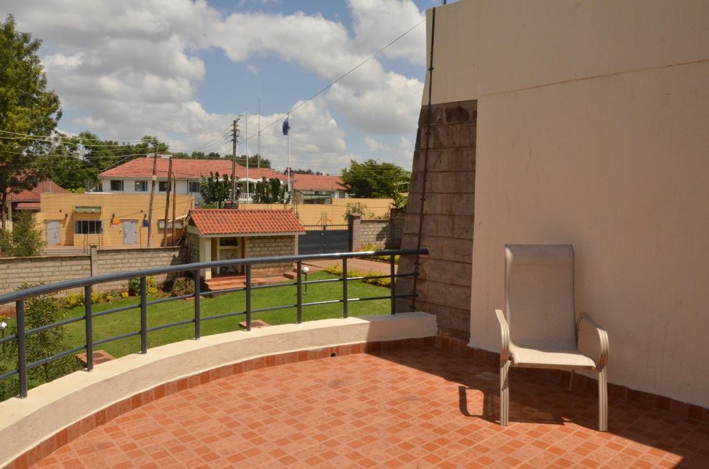 Dolfran Guest House Nairobi Ngoại thất bức ảnh